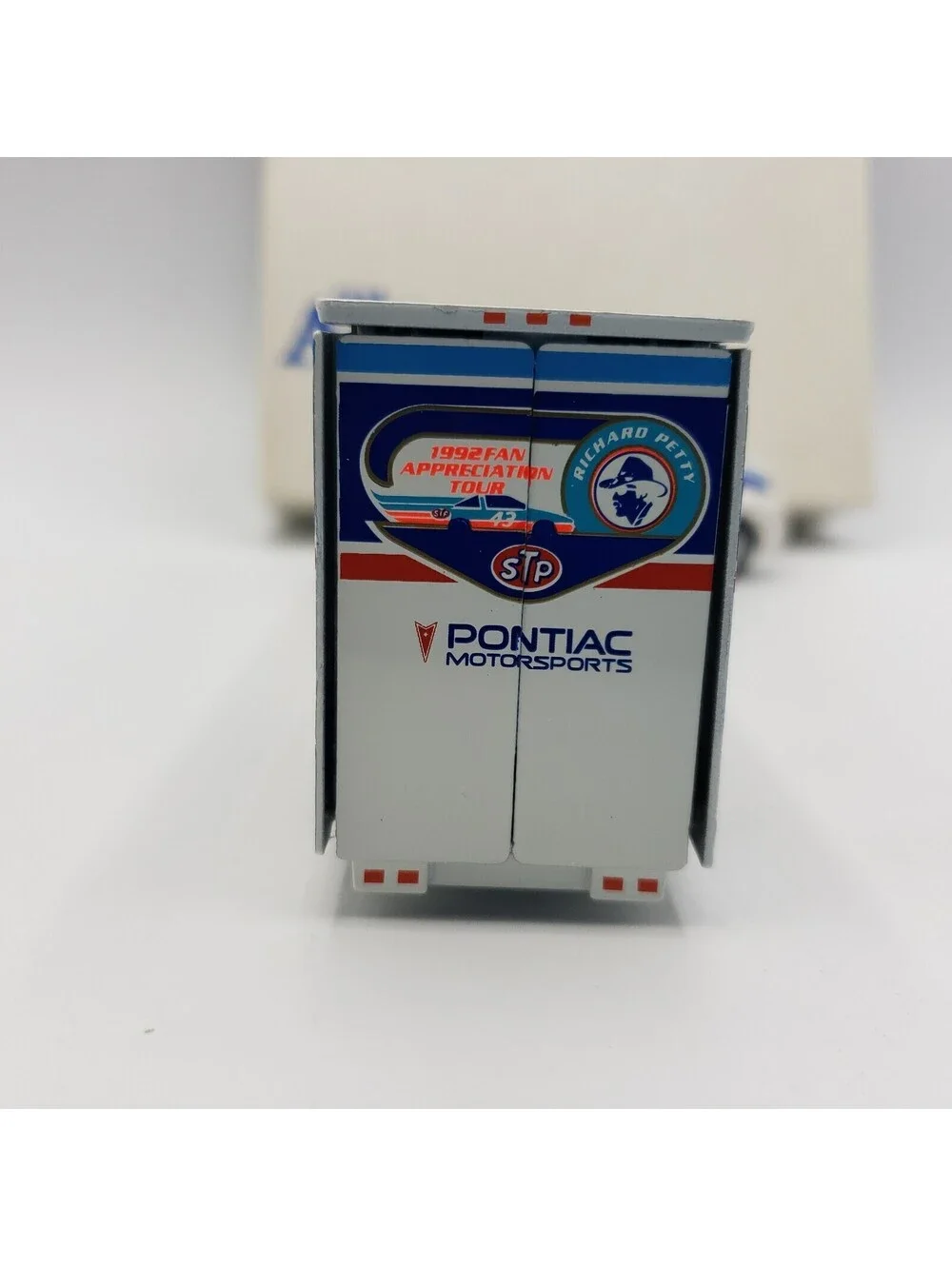 Winross Die Cast Trucks NIB Richard Petty #43 Transporter 1992 Fan Appreciation